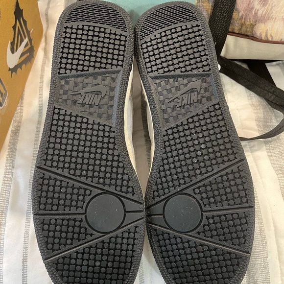 NEW in box - Nike Social Status x Mac Attack SP Status Symbol - Picture 5 of 7